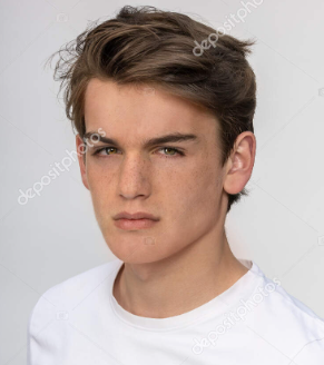 Fiatal Fiú